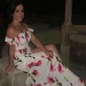 Meet your Posher, Bree